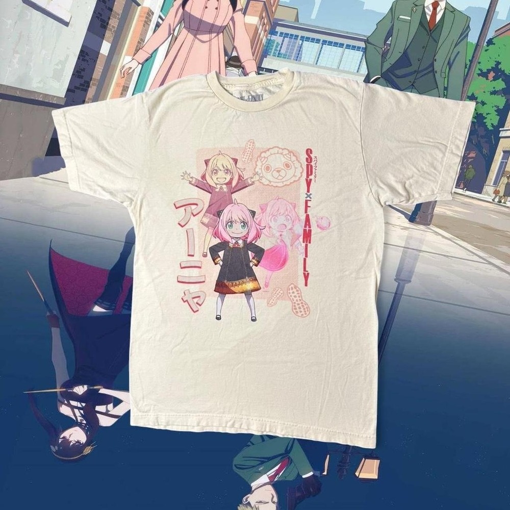 Spy x Family x Crunchyroll Graphic Tee